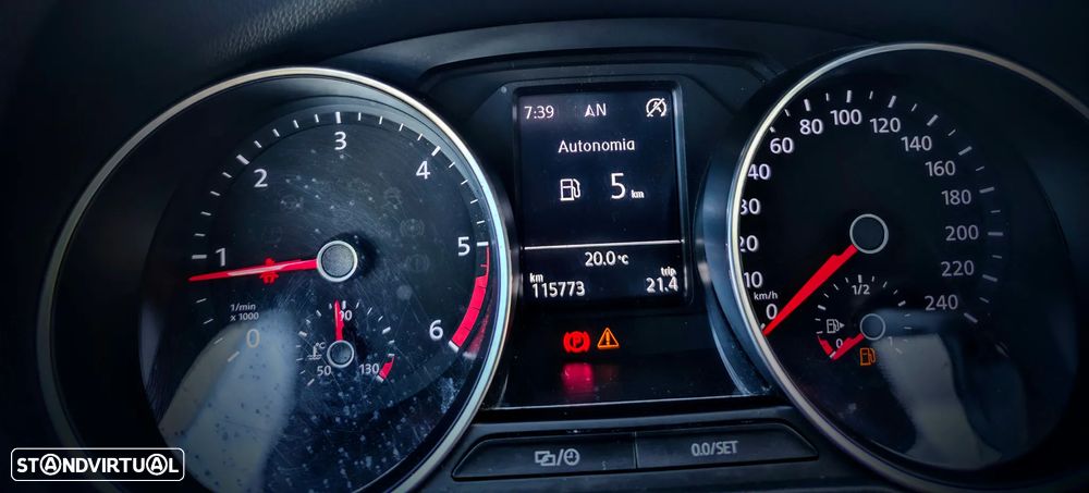 VW Polo 1.4 TDi Blue Motion DSG Lounge - 6