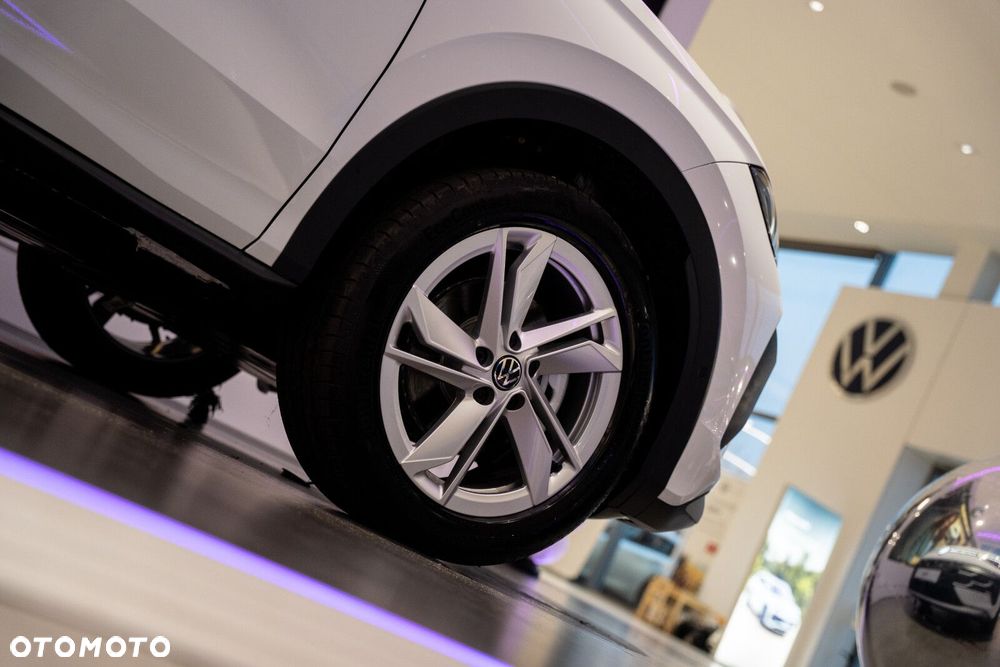 Volkswagen T-Roc - 14