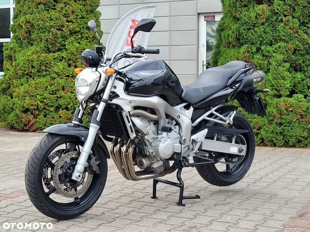 Yamaha FZ6