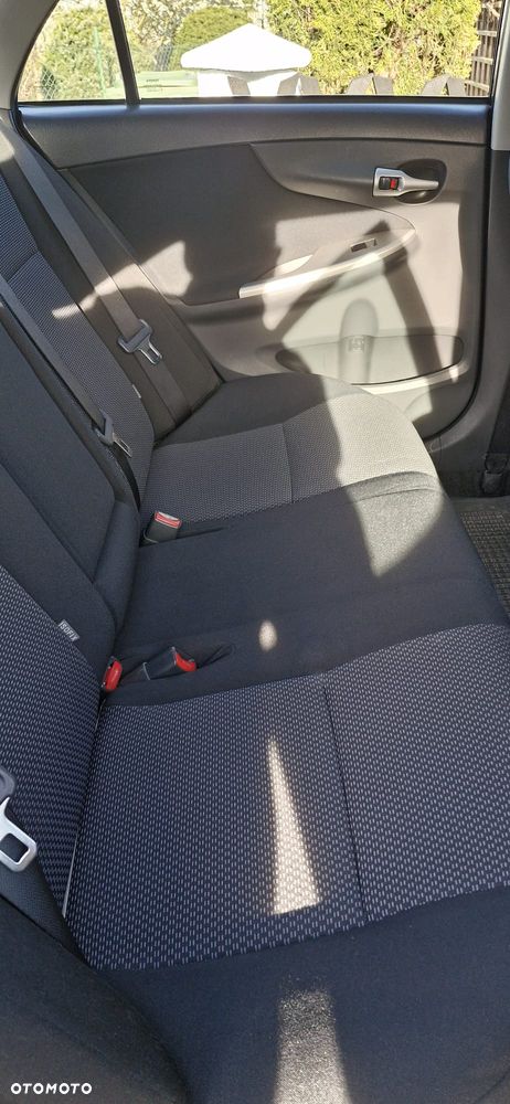 Toyota Corolla - 6
