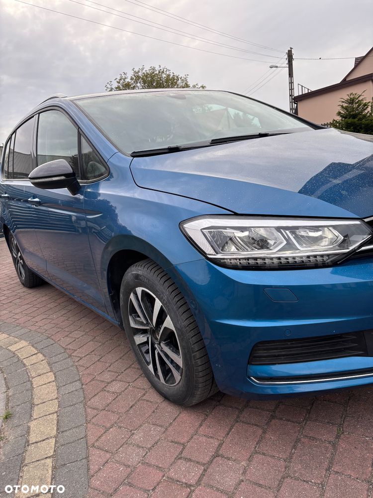 Volkswagen Touran 2.0 TDI SCR DSG IQ.DRIVE - 4