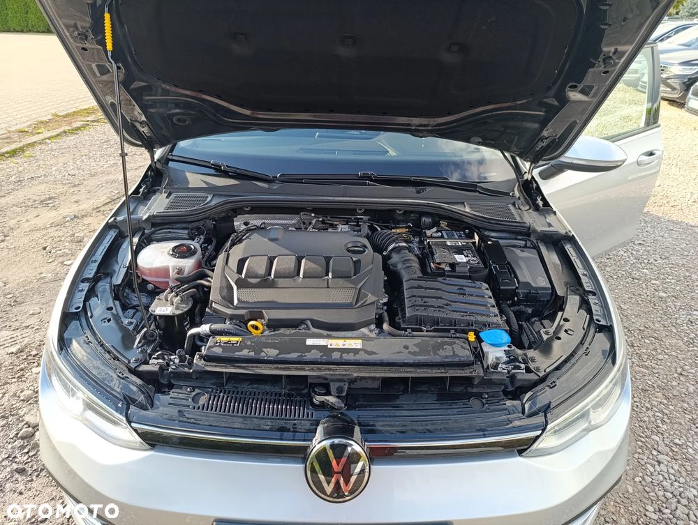 Volkswagen Golf 2.0 TDI Life - 24