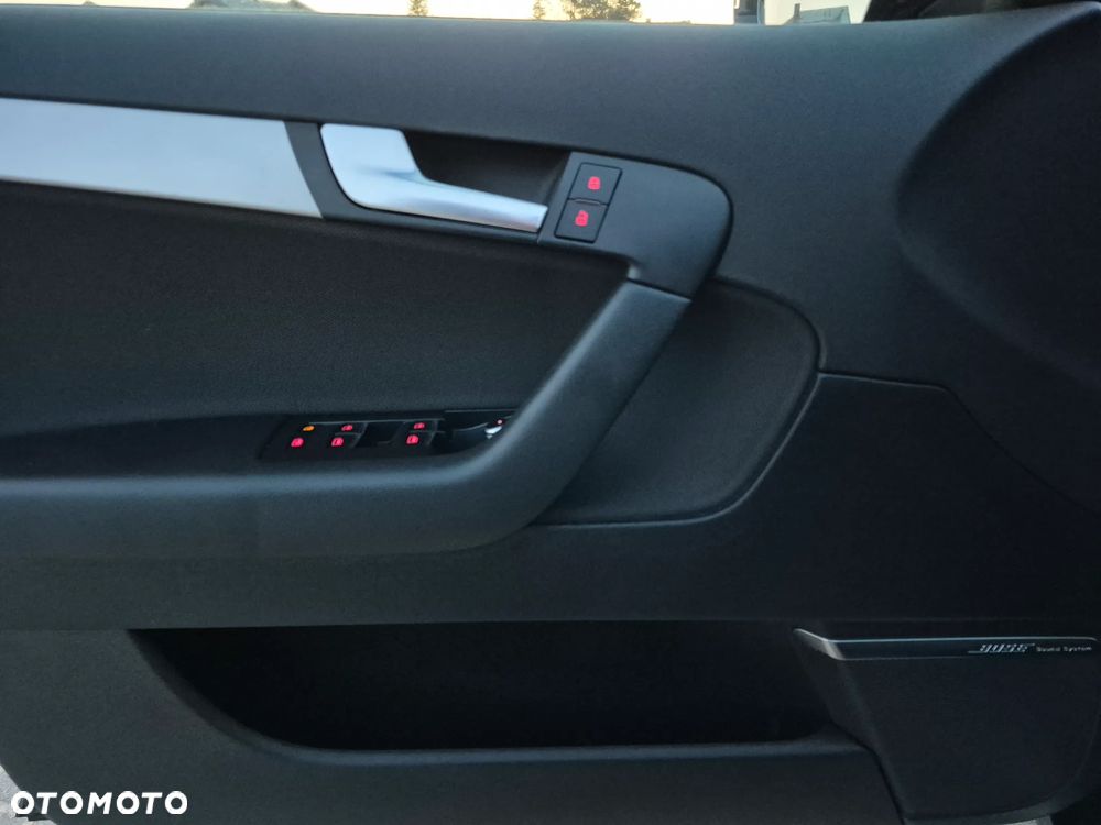 Audi A3 Sportback 1.8 TFSI quattro Ambiente - 12