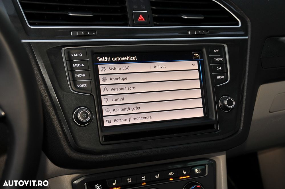 Volkswagen Tiguan 2.0 TDI SCR 4Motion DSG Highline - 19