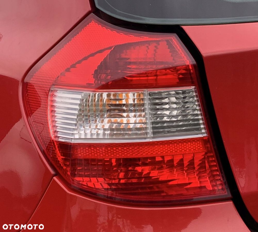 BMW 1 E87 lampa lewy tył JAPANROT - 1