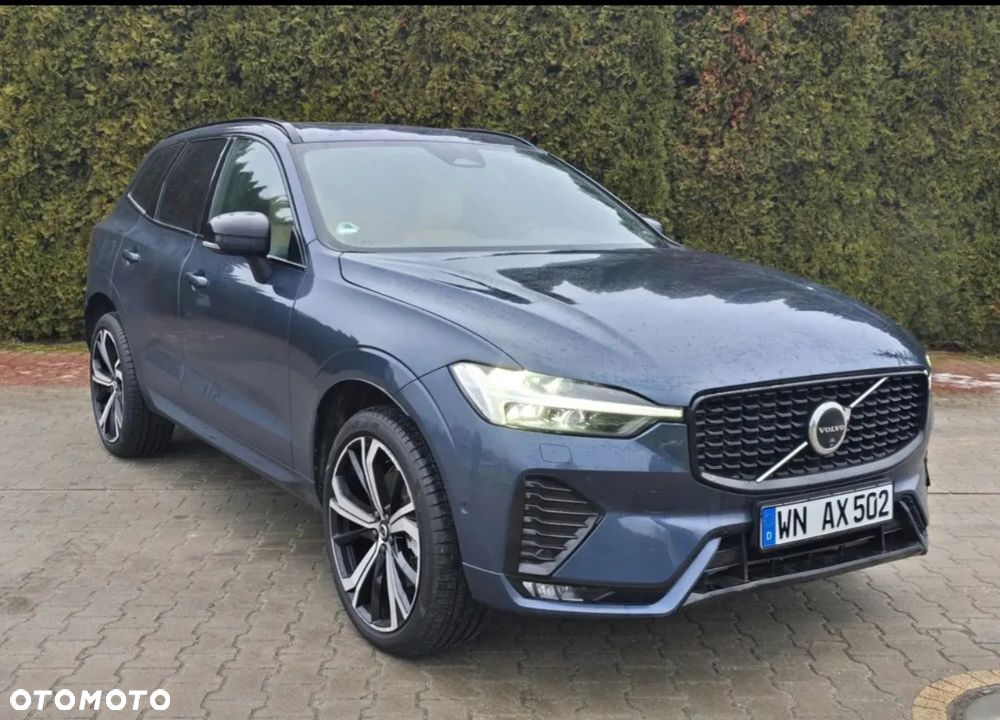 Volvo XC 60 B4 D AWD Ultimate Dark - 21
