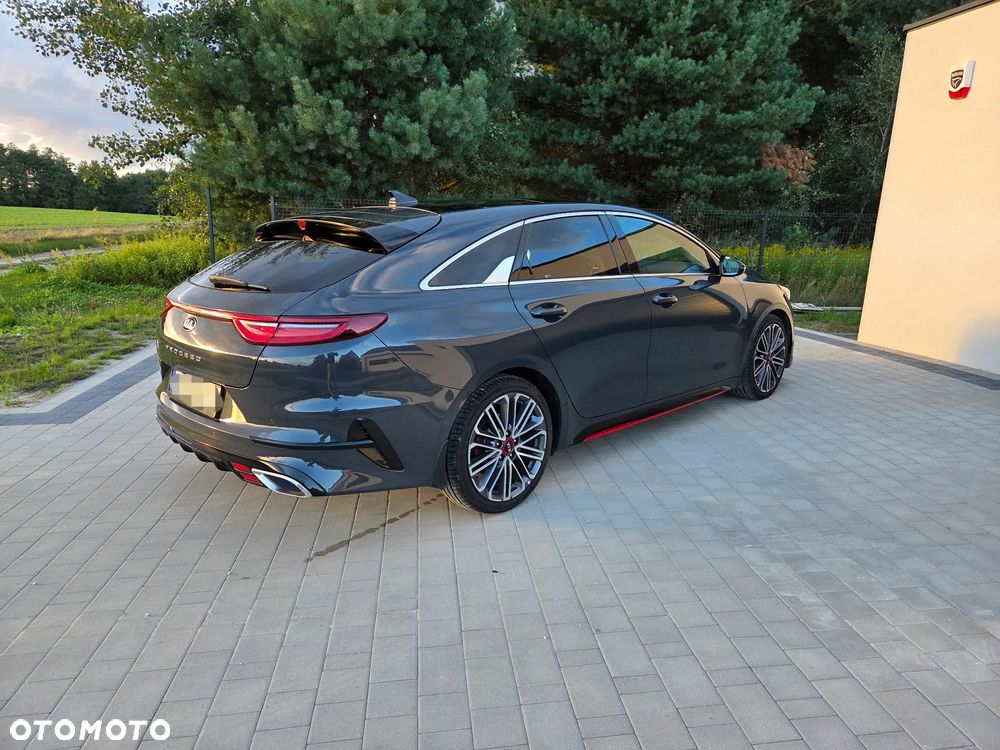 Kia ProCeed - 5