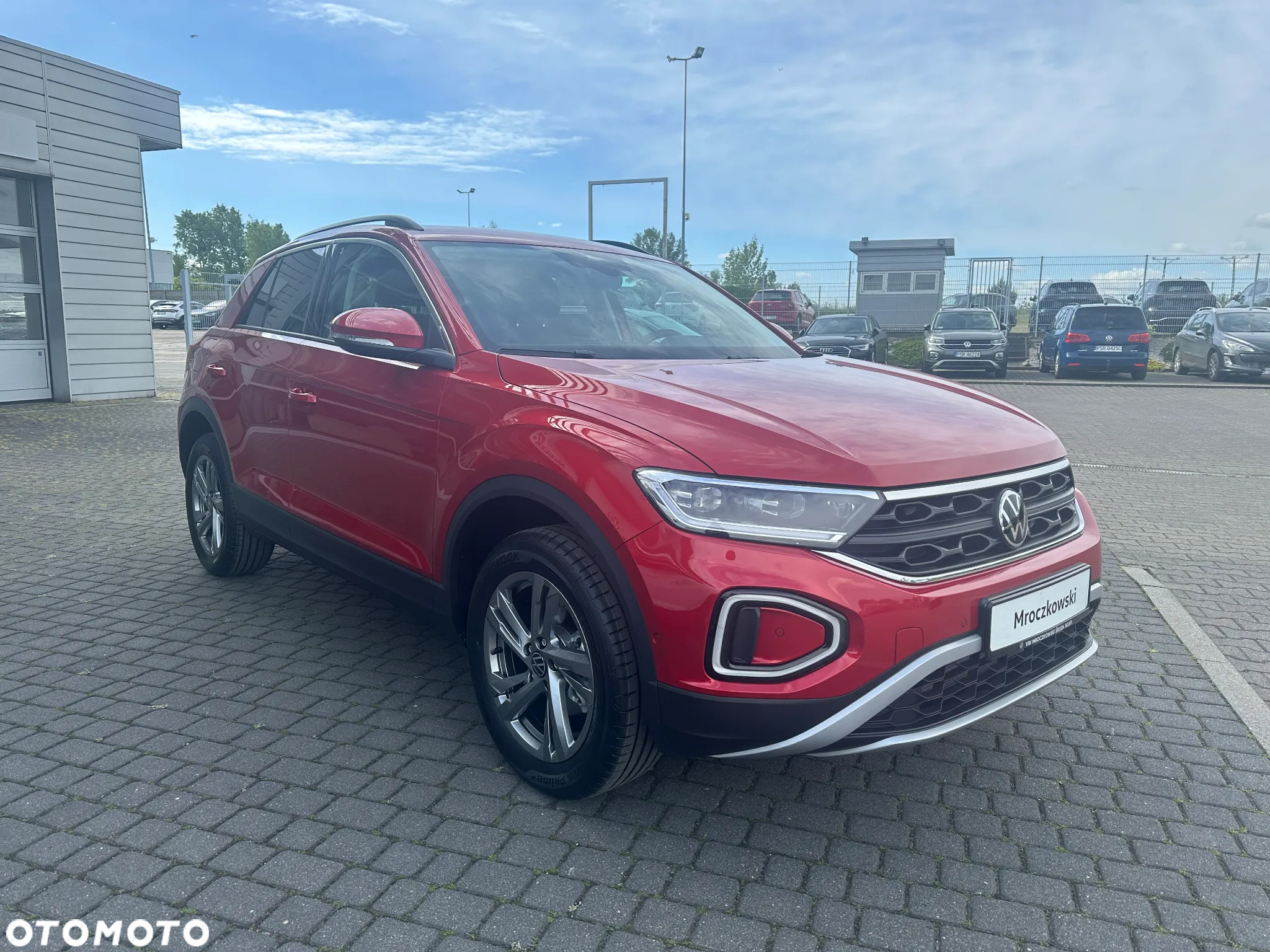 Volkswagen T-Roc - 11