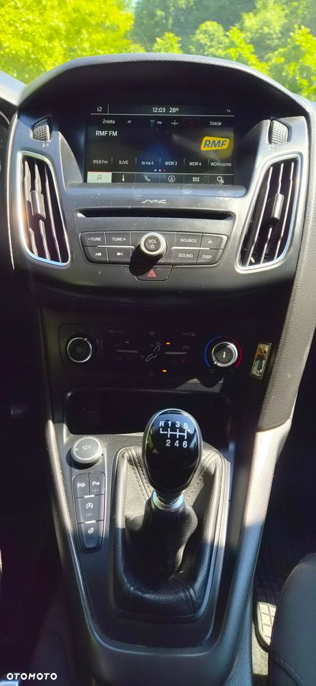 Ford Focus 1.0 EcoBoost Titanium Business - 8