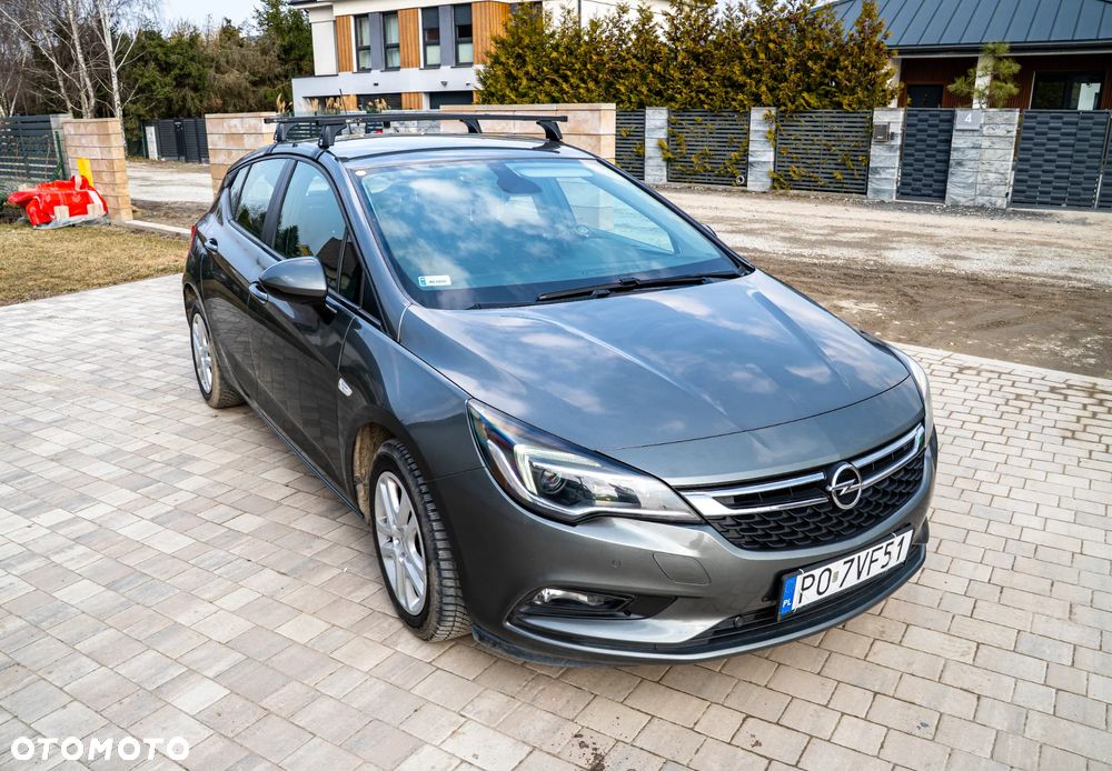 Opel Astra 1.6 CDTI Enjoy - 1