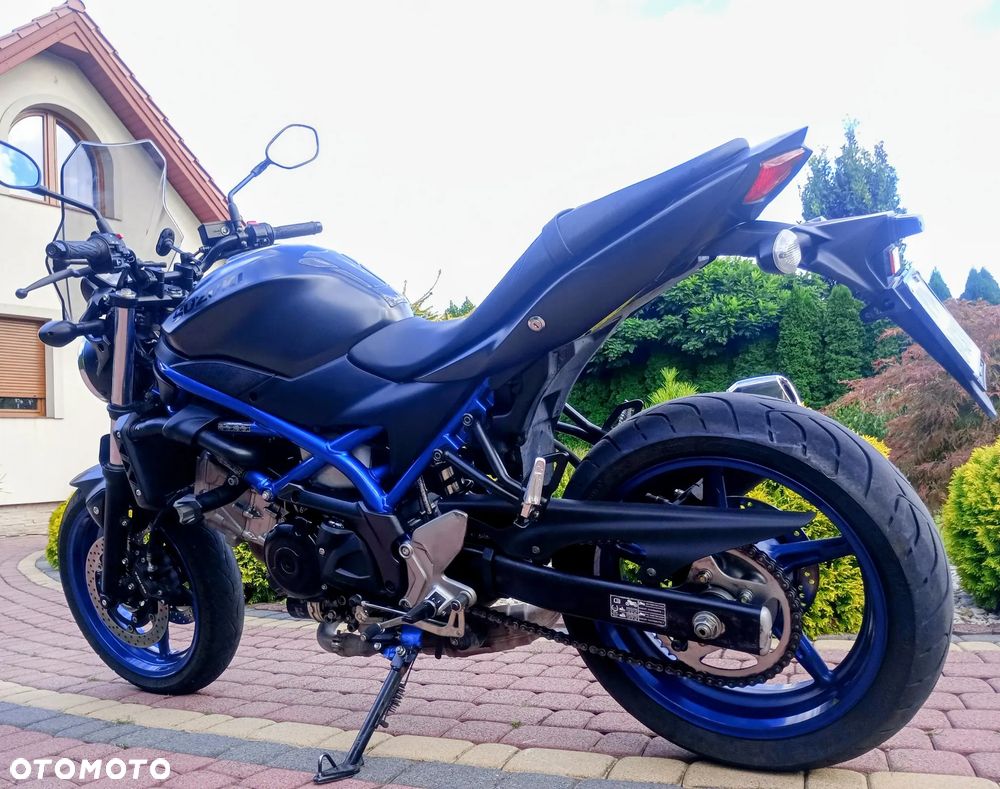 Suzuki SV - 1