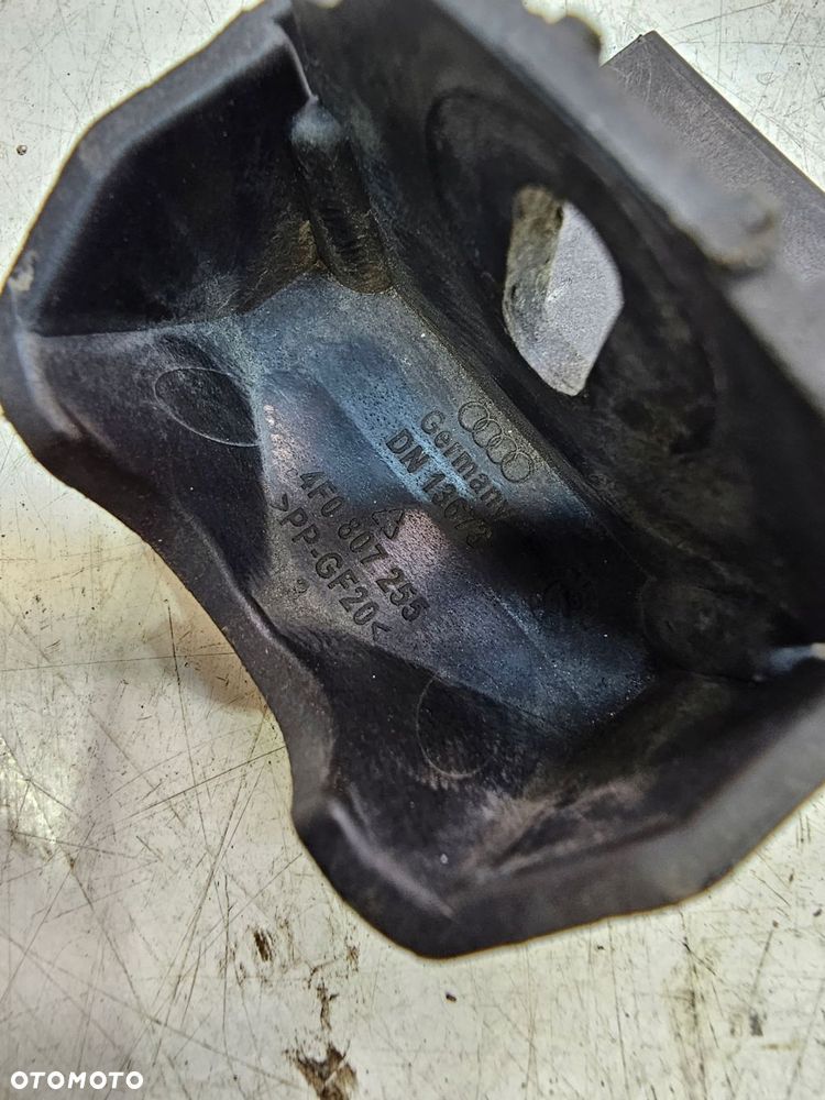 WSPORNIK UCHWYT ZDERZAKA AUDI A6 C6 4F0807255 - 4