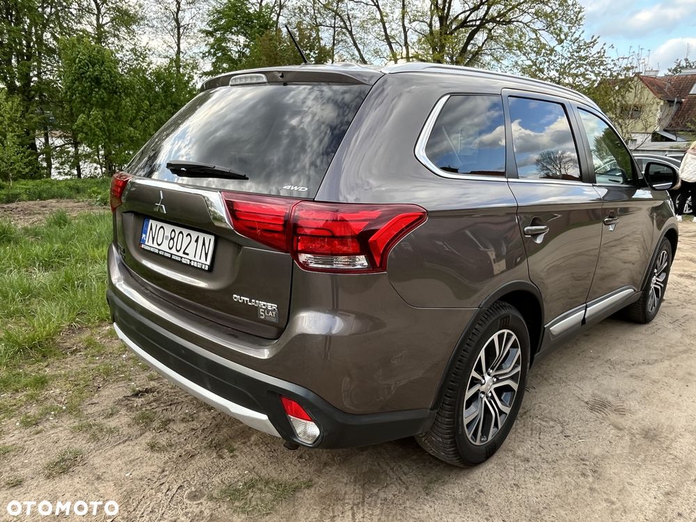 Mitsubishi Outlander 2.0 Intense + 4WD CVT - 4