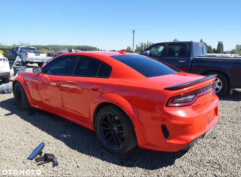 Dodge Charger - 5