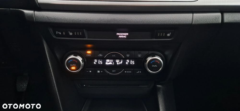 Mazda 3 SKYACTIV-G 120 Sports-Line - 27