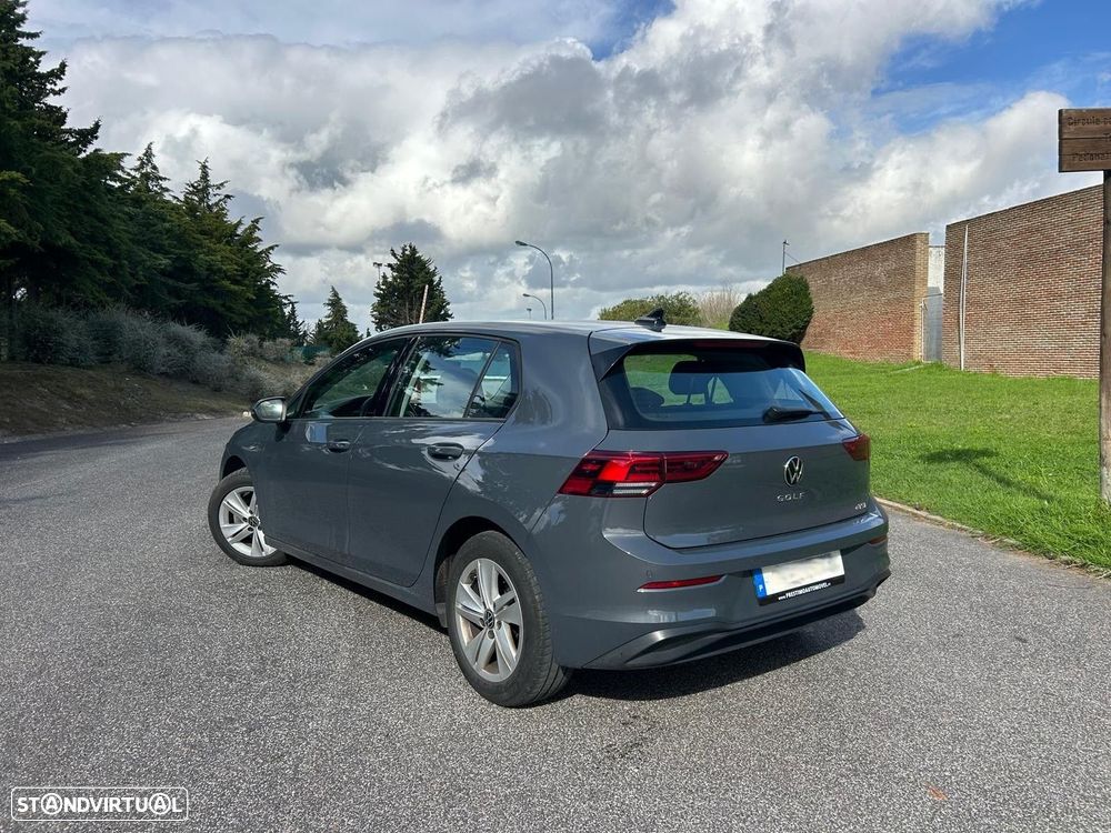 VW Golf 1.0 eTSI Life DSG - 6