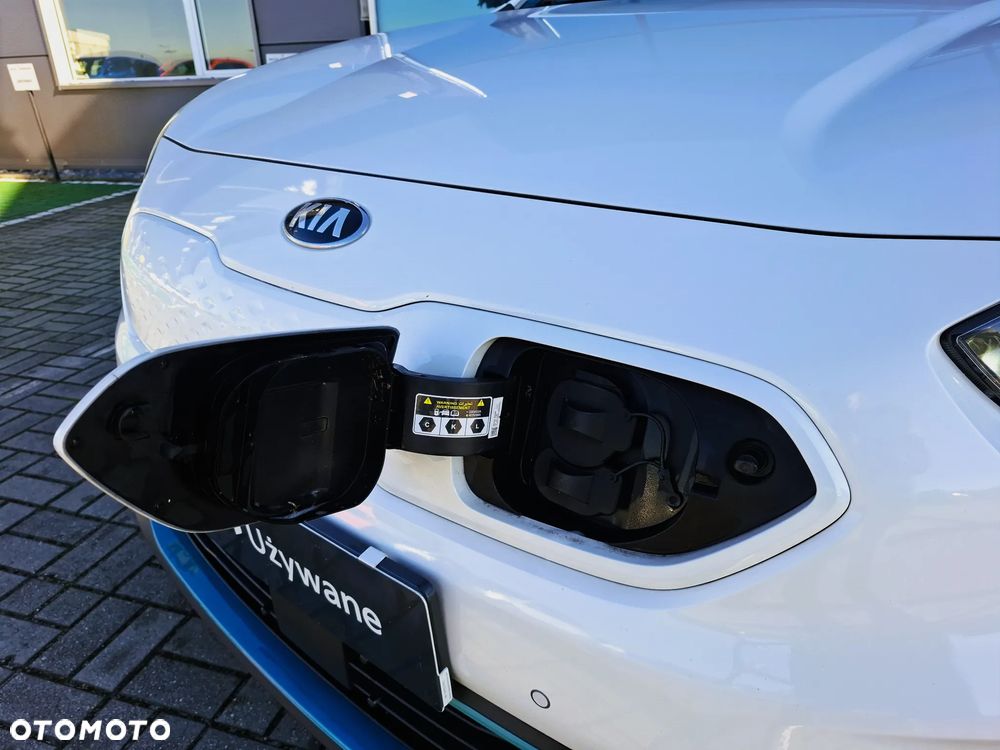 Kia Niro e-Niro 64kWh XL - 24