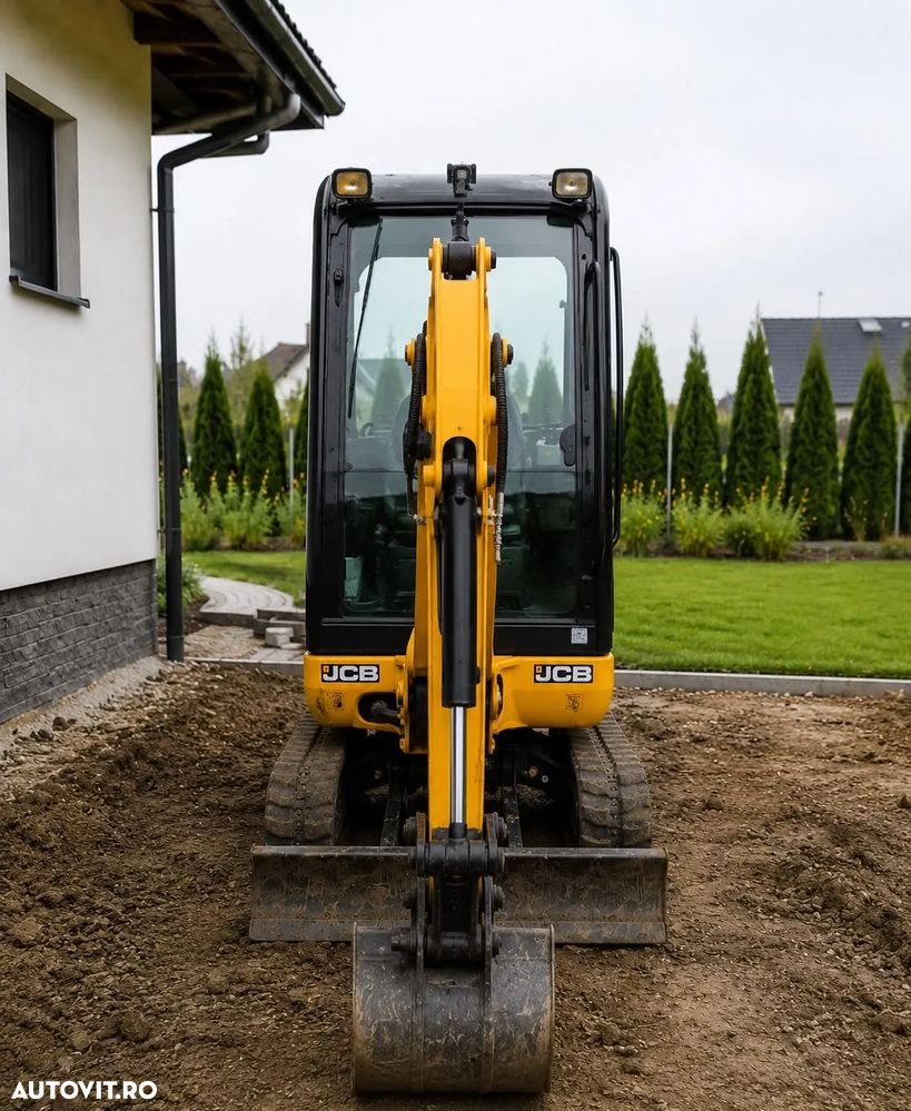 JCB 8018 - 6