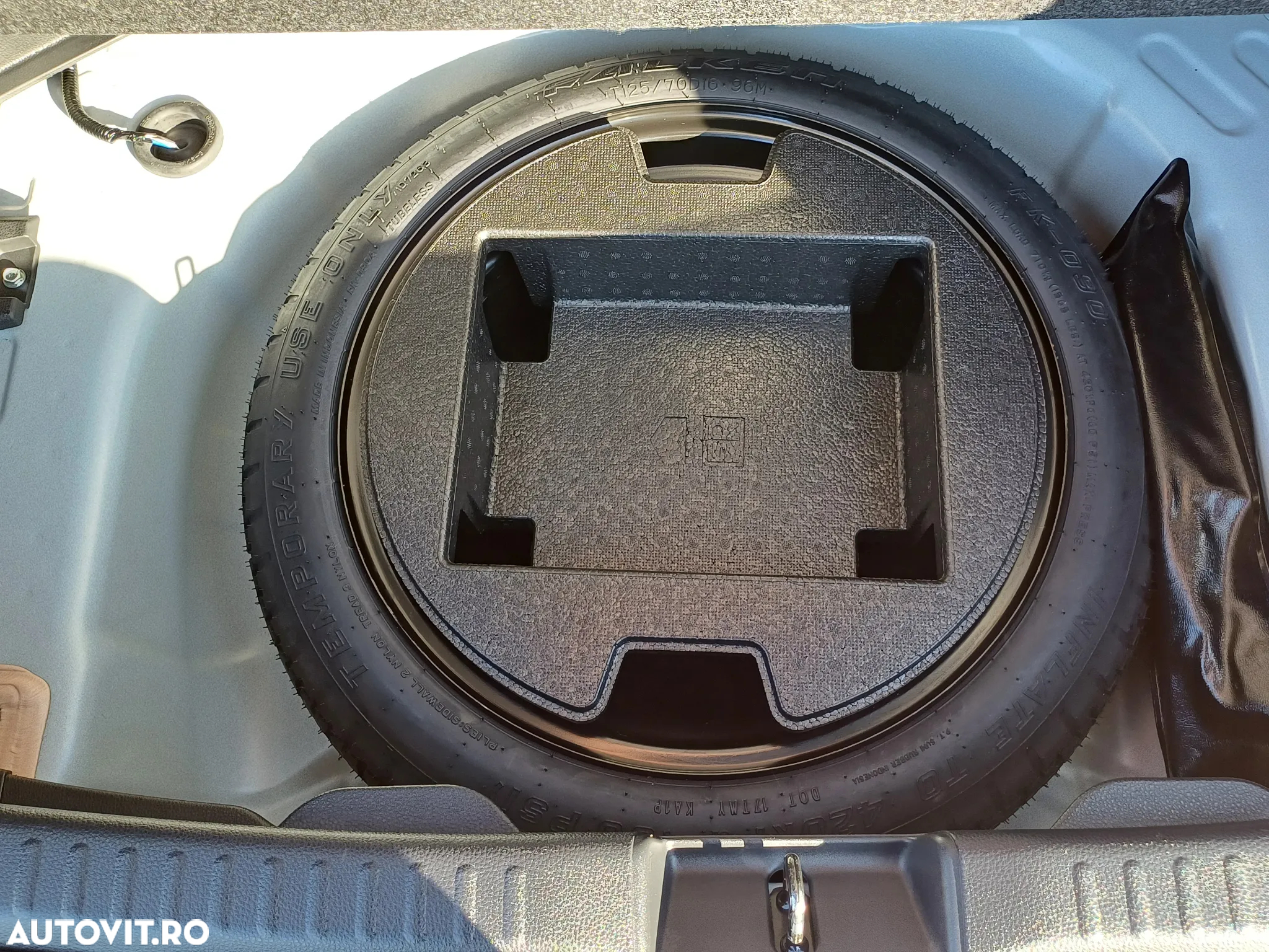 Toyota Yaris 1.5 VVT-i HSD Dynamic - 7