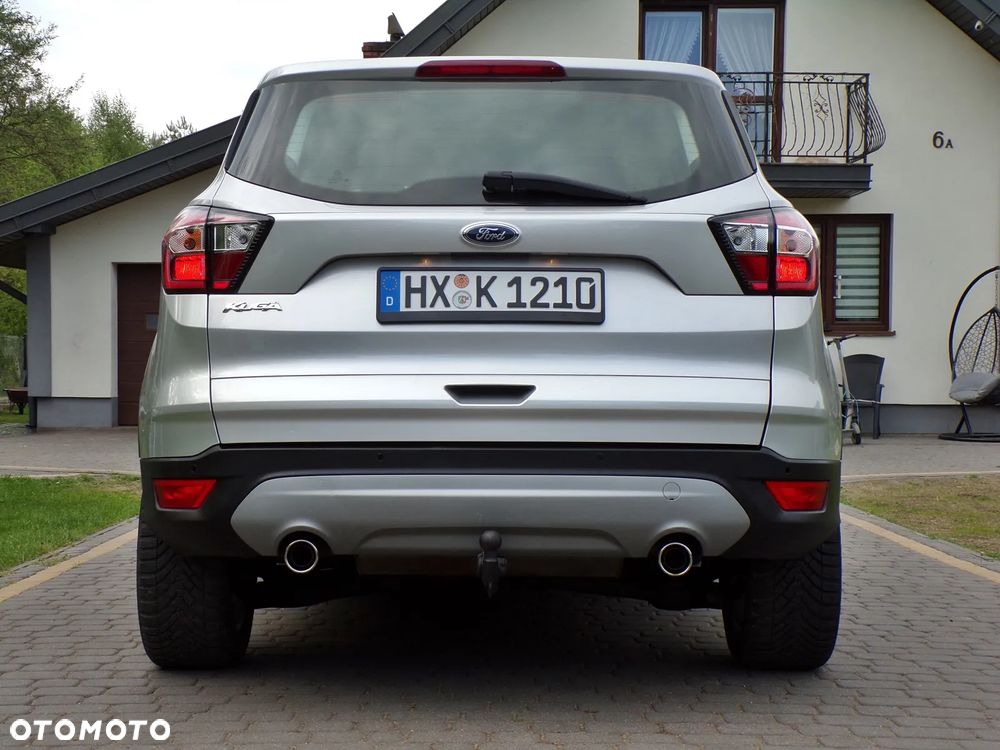 Ford Kuga 2.0 TDCi 4x4 Titanium - 10