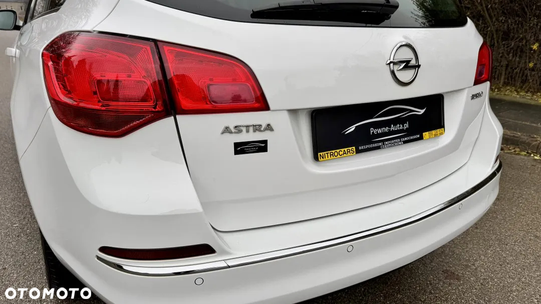 Opel Astra 1.4 Turbo Sports Tourer Innovation - 11