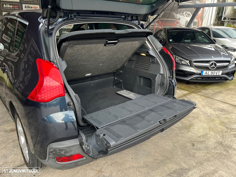 Peugeot 3008 1.6 e-HDi Allure CMP6 - 9