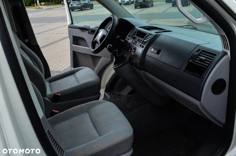 Volkswagen Transporter Multivan Comfortline - 26