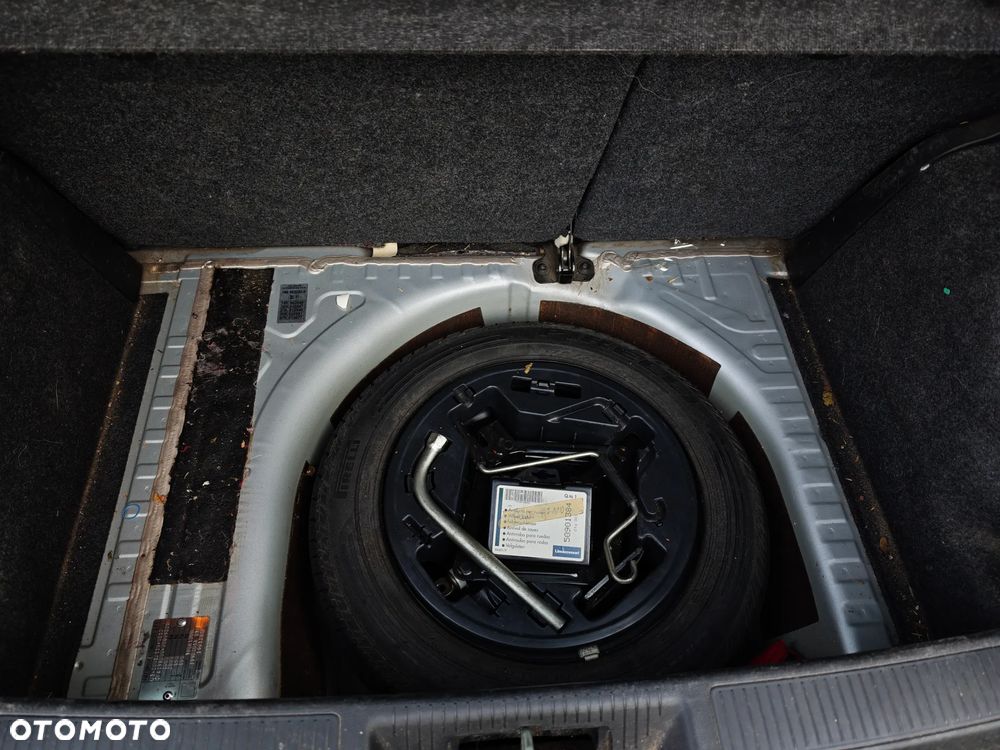 Fiat Punto 1.4 Easy S&S - 11