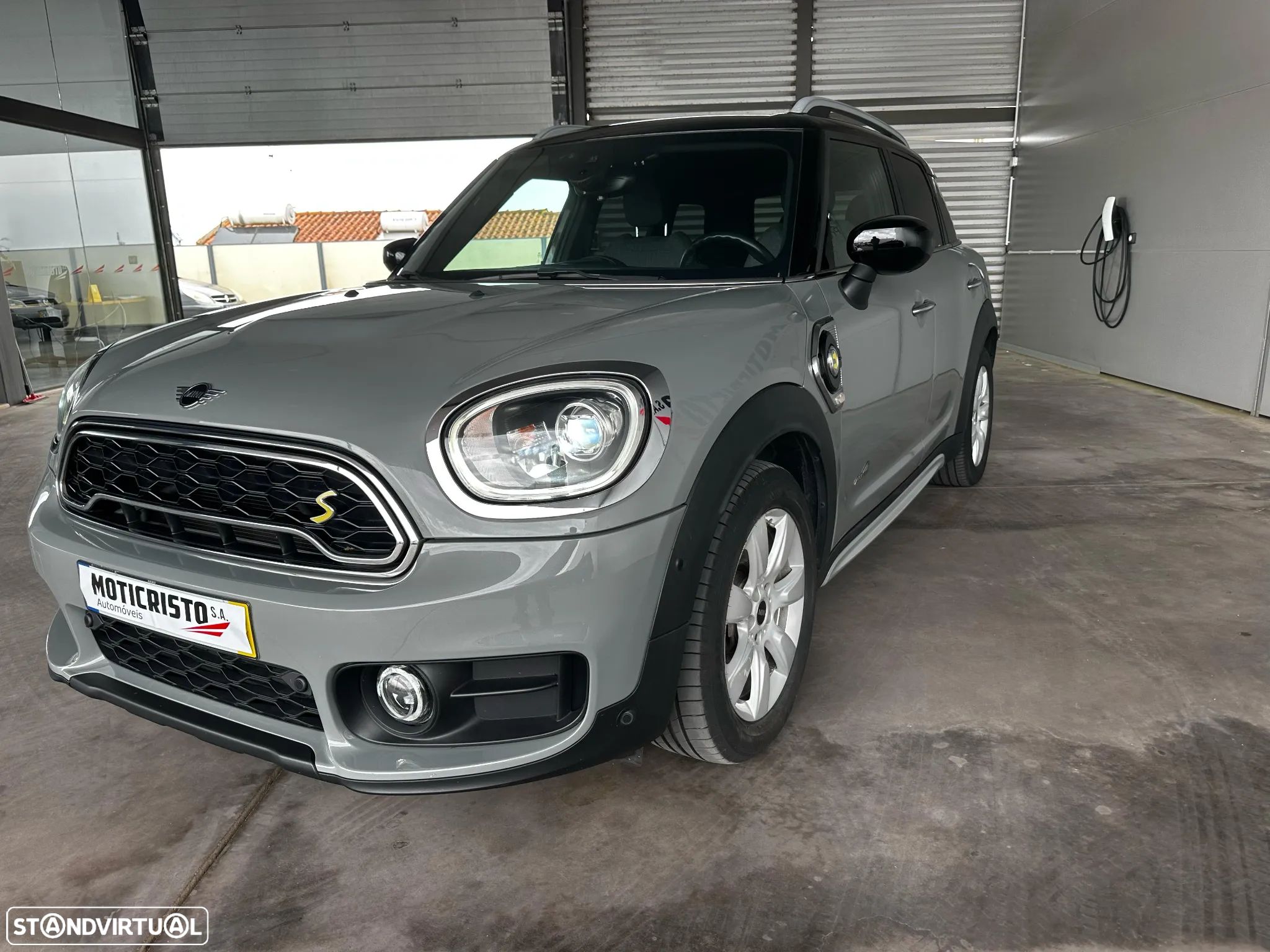 MINI Countryman Cooper SE ALL4 Auto - 1