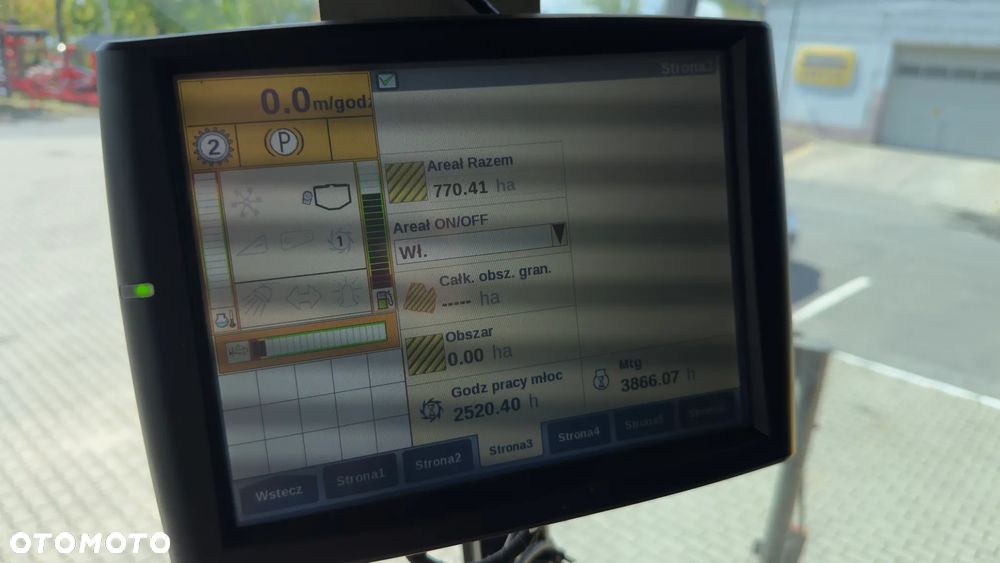 New Holland CR9080 - 17