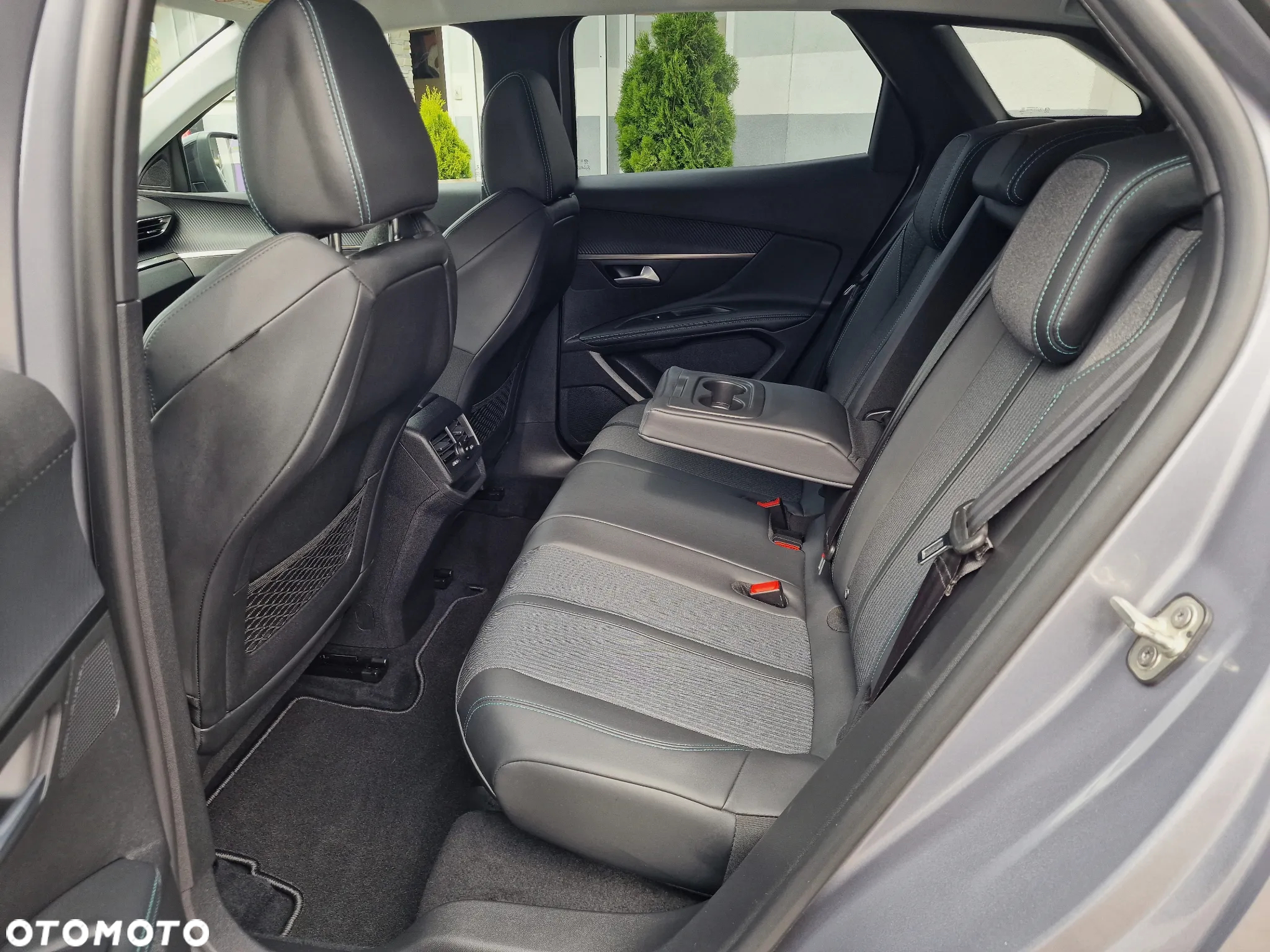 Peugeot 3008 1.5 BlueHDi Allure S&S EAT8 - 15
