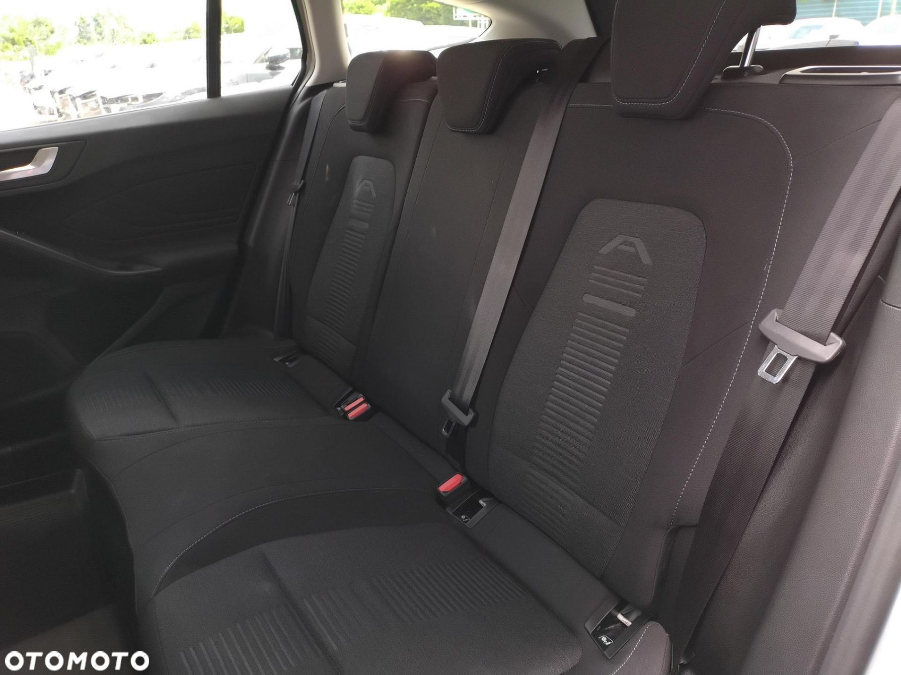 Ford Focus 1.5 EcoBoost Active - 23