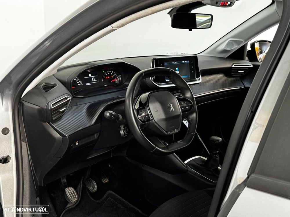 Peugeot 208 1.2 PureTech Active - 18