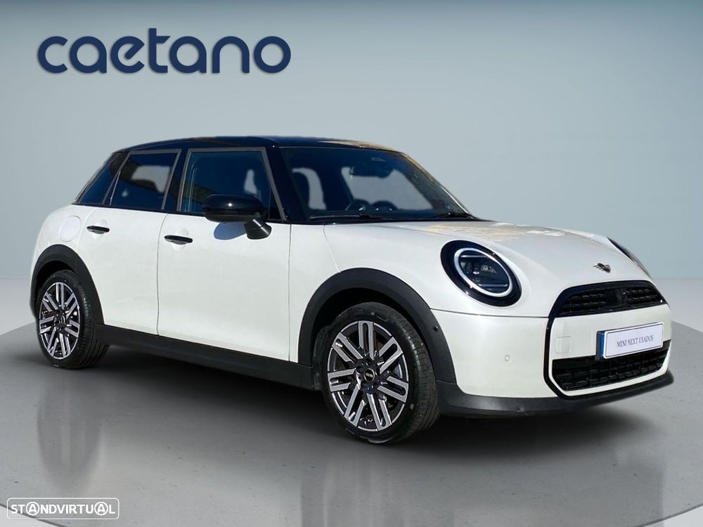 MINI 5 Portas Cooper Classic Auto - 20