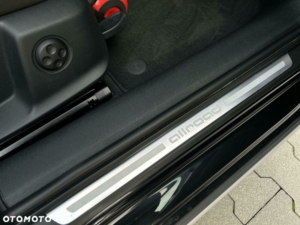 Audi A4 Allroad - 15
