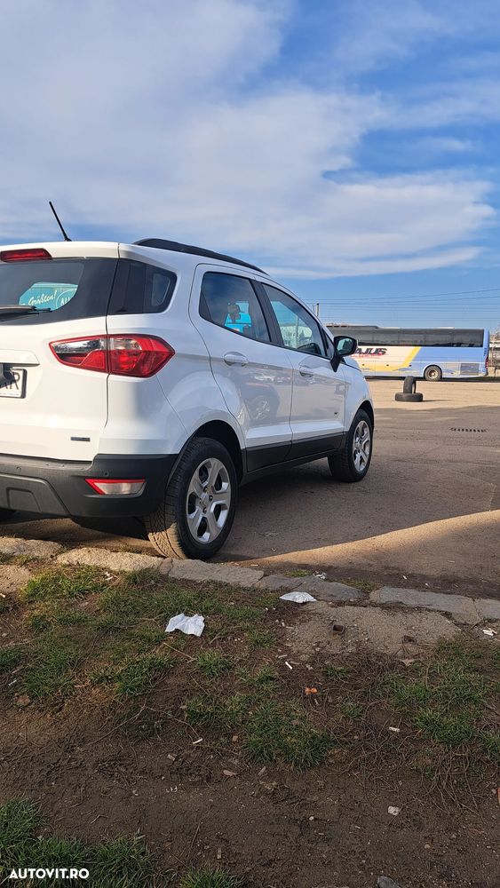 Ford EcoSport - 4