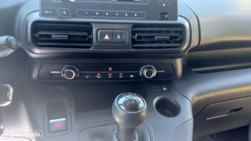 Peugeot Partner L1 Pro - 12