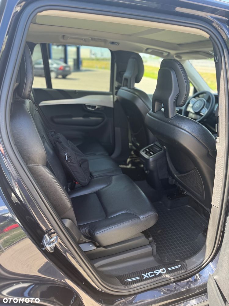 Volvo XC 90 D5 AWD Momentum 7os - 10