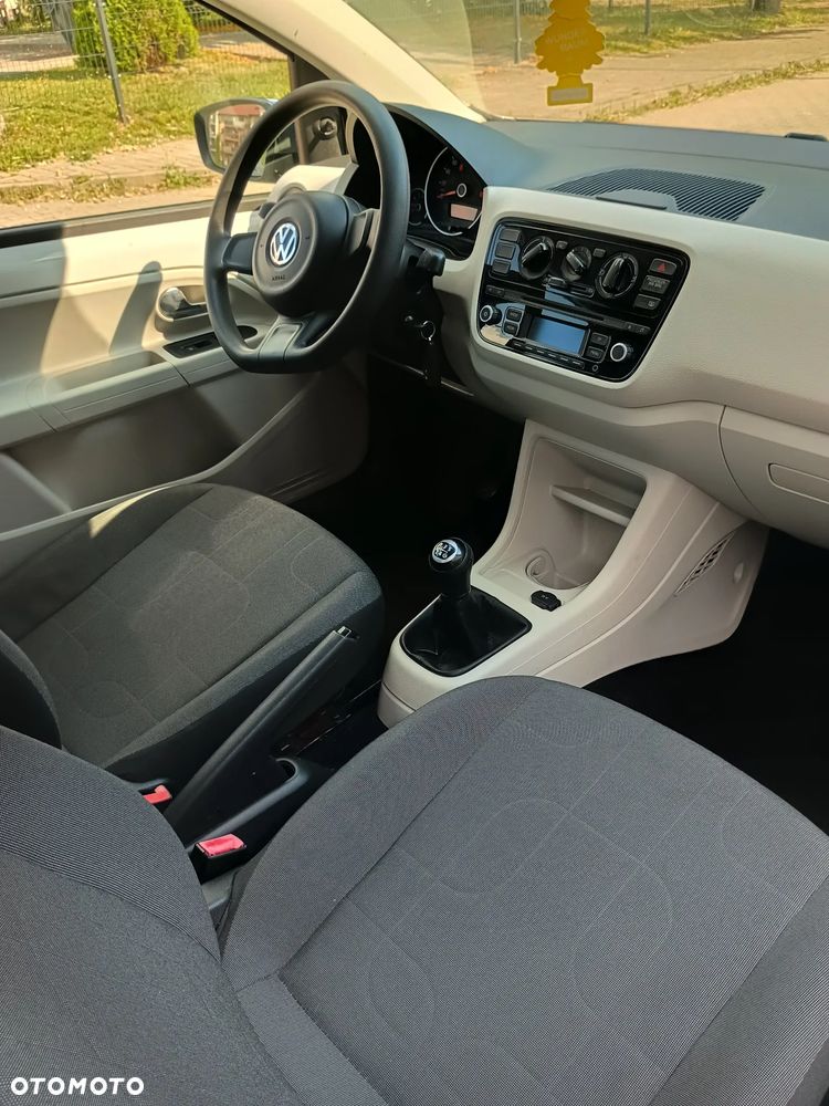 Volkswagen up! - 5