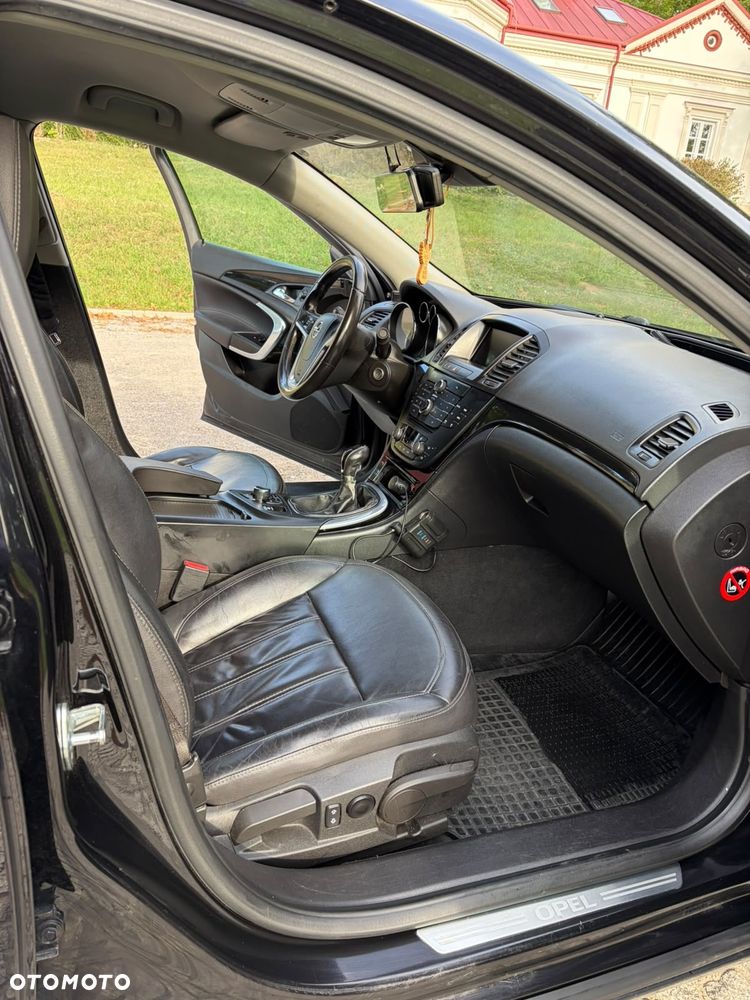 Opel Insignia - 8
