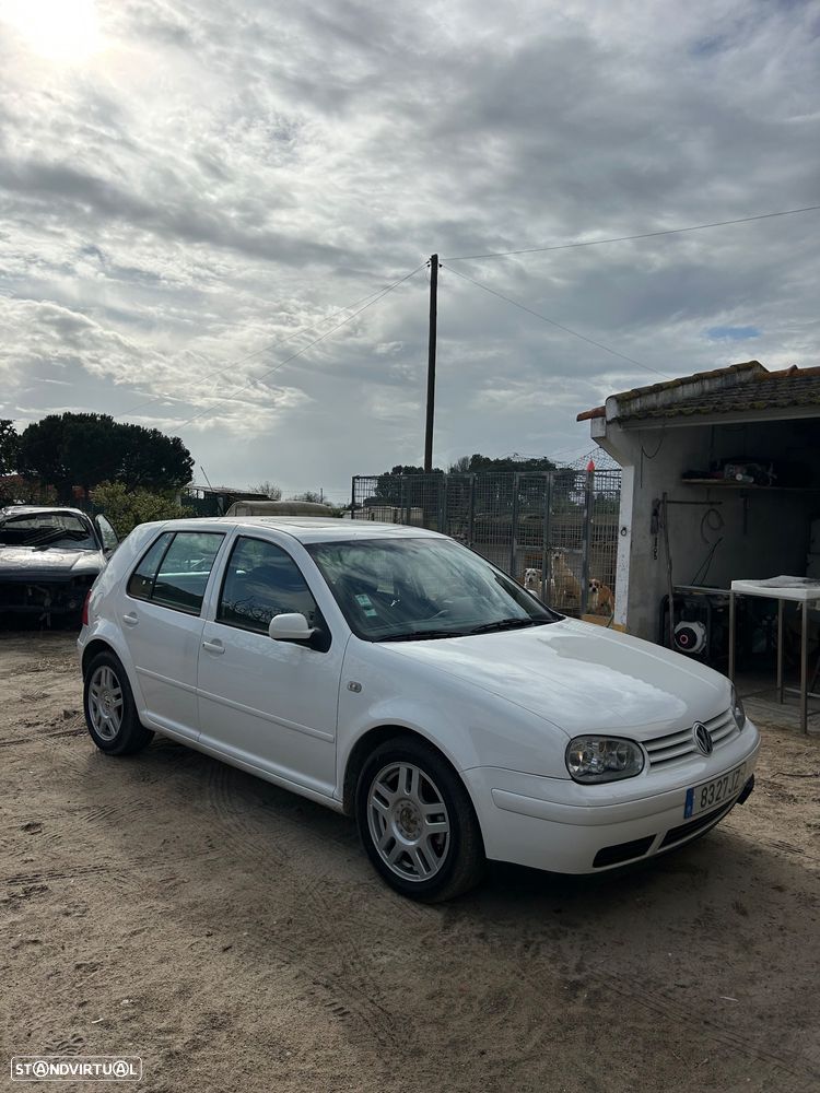 VW Golf - 1