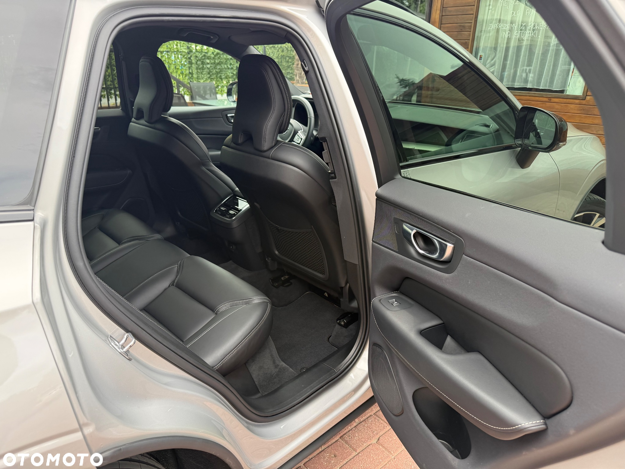 Volvo XC 60 B4 B Geartronic RDesign - 15