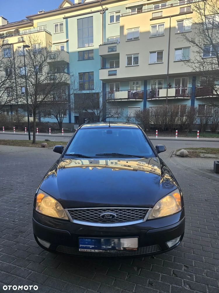 Ford Mondeo - 1