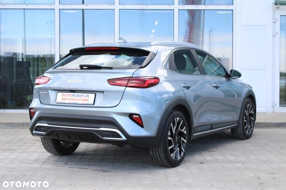 Kia XCeed - 4