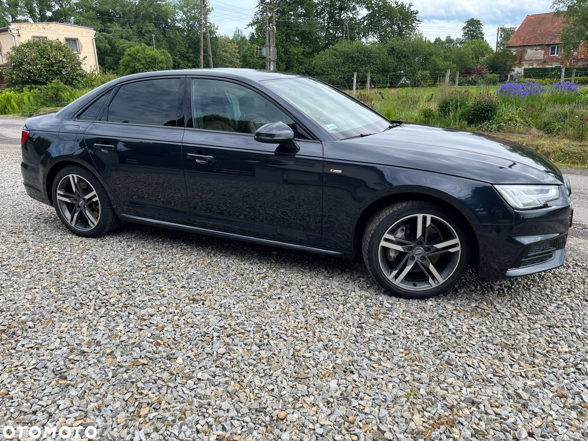 Audi A4 2.0 TFSI Quattro S tronic - 9