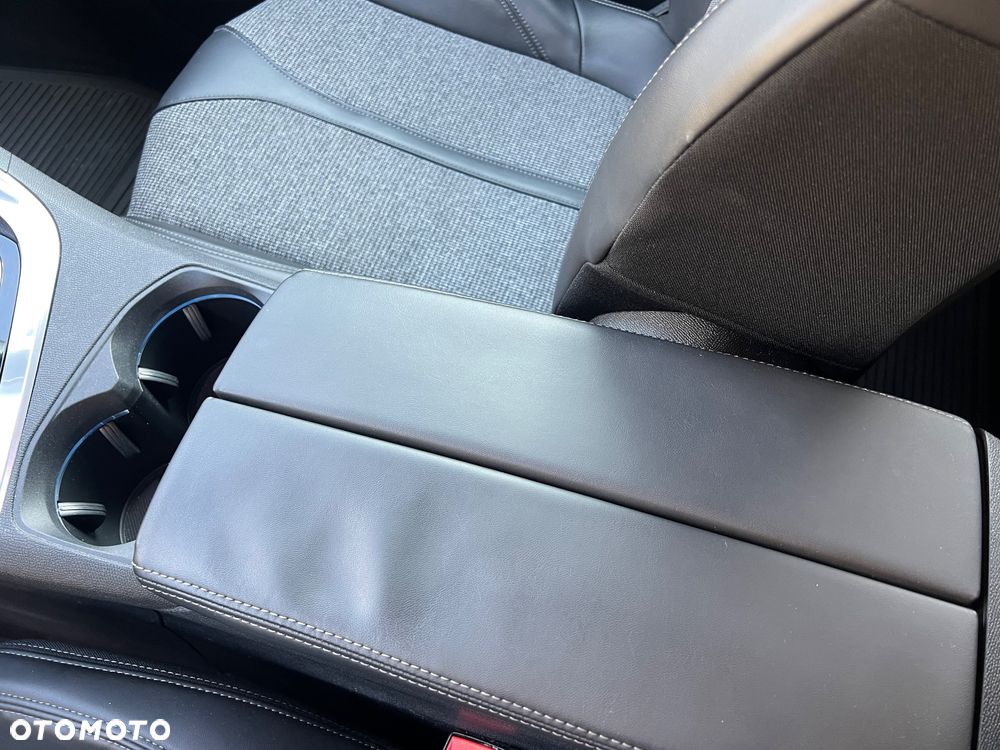 Peugeot 3008 PureTech 130 Stop & Start GPF Active Business-Paket - 25