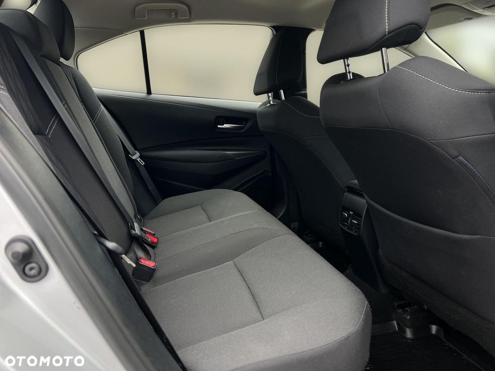 Toyota Corolla 1.8 Hybrid Comfort - 15