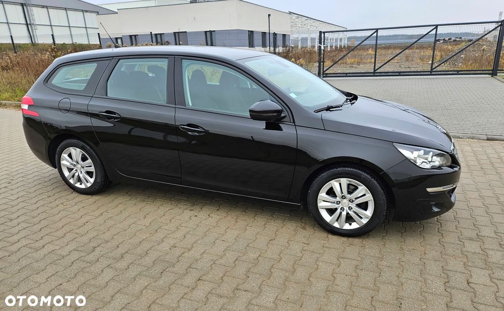 Peugeot 308 SW 1.6 BlueHDi Allure S&S - 2