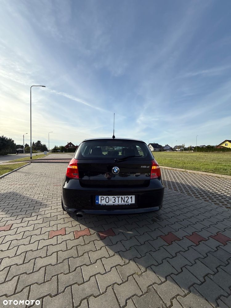 BMW Seria 1 116d - 27