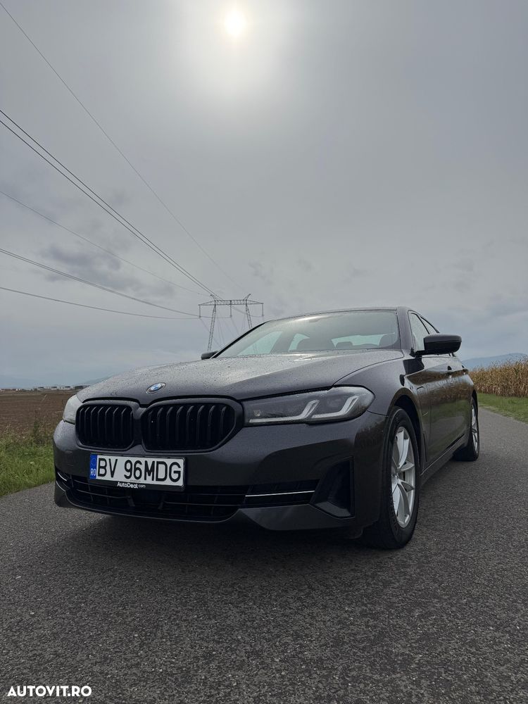 BMW Seria 5 530e AT PHEV - 11